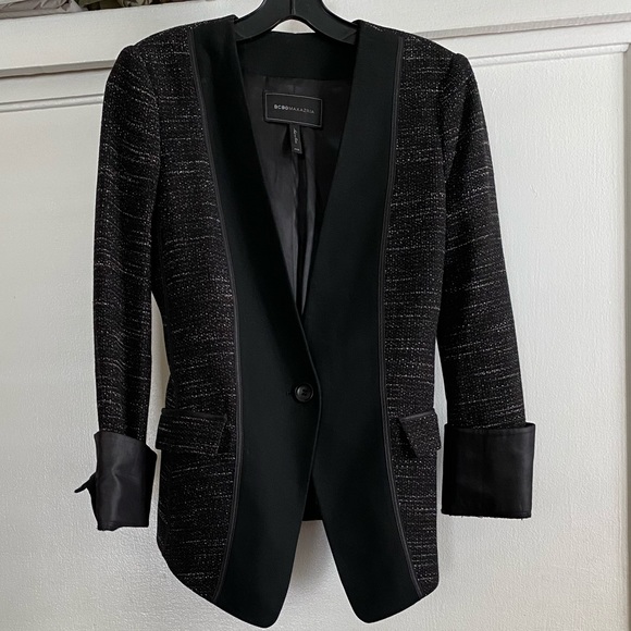 Blazer - Picture 1 of 2